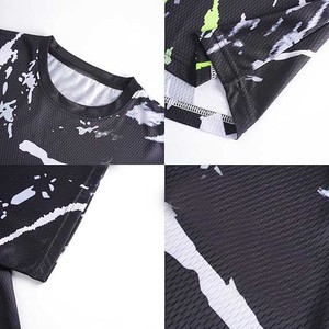 เสื้อยืดกราฟิกสไตล์ไซเบอร์พังก์ - สีสันสดใส - ทรงโอเวอร์ไซส์สไตล์คนเมือง - พิมพ์ลายคุณภาพสูงที่ไม่ซีดจางหรือลอกออก - Product Image 6