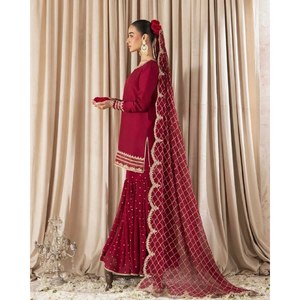 Vêtement artistique traditionnel chinois - Top-Plazzo et Dupatta avec de riches broderies - Product Image 5