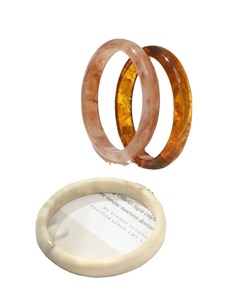 Bijoux vintage de créateur pour femmes Bracelet en résine géométrique épais style bohème Bracelet acrylique irrégulier en marbre ambre pour cadeau - Product Image 2