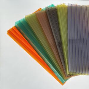 Panneaux cellulaires modernes en <span class=keywords><strong>polycarbonate</strong></span> transparent à <span class=keywords><strong>double</strong></span> paroi 4mm 6mm 8mm Toiture en tôle creuse pour auvent Skylight Appartement École - Product Image 6