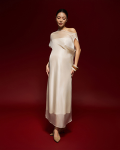 ชุดเดรสผ้าไหมออร์แกนซ่าเนื้อบางเบาแบบมีกระดุมที่ไหล่ข้างเดียว ทรงหลวมตรง สไตล์ลำลอง เรียบหรู ผลิตในเวียดนาม รับผลิตแบบ ODM OEM - Product Image 1