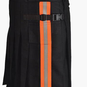 Kilt de pompier noir moderne avec poches cargo et bandes réfléchissantes vertes - Product Image 4