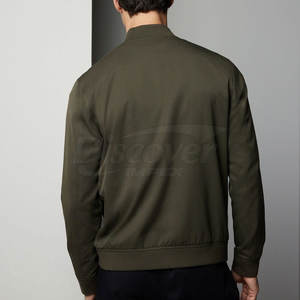 Chaqueta Bomber de Invierno de Primera Calidad a Precio de Mayoreo, Chaqueta Bomber Ligera para Mayor Venta - Product Image 4
