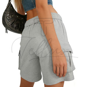 Shorts de sport pour femmes en molleton épais de coton, fabriqués au Pakistan, vente en gros - Product Image 4