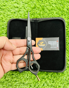 Tijeras de Barbero Profesionales de Acero Inoxidable Negro Mate para Diestros, Ligeras, con Etiqueta Privada Personalizada, 28 Dientes, Más Vendidas - Product Image 3