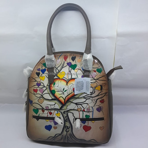 2024 nouveau sac à main en cuir souple de qualité supérieure pour femmes mode style simple design imprimé sac à main de grande capacité - Product Image 2