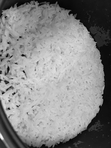 ST25 El Mejor Arroz del Mundo, Arroz ST25 de Grano, Venta al por Mayor |   Empaque Personalizado con Marca Privada |   Linda WA0084393250278 - Product Image 2
