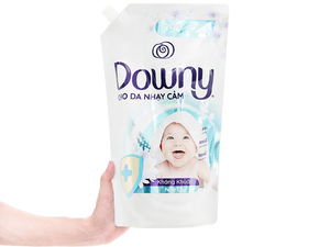 Downy Sensitive 1.45L x 9 <b>bags</b> - Product Image 1