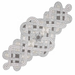High Quality Handcrafted Glass Beaded <b>Table</b> <b>Runner</b> Non Slip Elegant <b>Dining</b> <b>Table</b> Centerpiece for Wedding Parties - Product Image 1