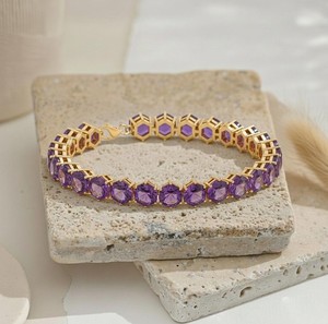 Pulsera de Amatista Natural en Plata de Ley 925 Chapada en Oro, Elegante Gema Púrpura, Joyería de Lujo, Piedra de Nacimiento de Febrero - Product Image 4