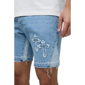 กางเกงขาสั้นผ้ายีนส์สีฟ้าอ่อนพร้อมแผ่นปะไขว้สำหรับผู้ชายสตรีทแวร์งานปักเย็บริมแบบลำลอง - Product Image 3