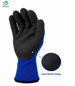 Guante de poliéster con textura de espuma recubierto de nitrilo para un uso seguro de las manos - Product Image 1