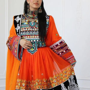 Vestido Afgano Kuchi Hecho a Mano al por Mayor, Tela de Algodón de la Mejor Calidad, Kuchi Afgano con Bordado, Diseño Único - Product Image 6