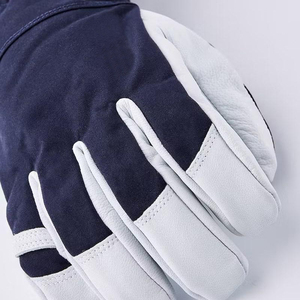 Gants de ski d'hiver sur mesure avec isolation thermique, protection imperméable et logo personnalisé, vente en gros sous marque privée - Product Image 3