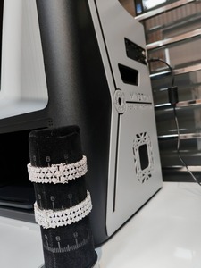 The Trusure Zenith machines offers advanced detection of CVD, HPHT, RFT <b>diamonds</b>, and <b>simulants</b> like CZ - Product Image 3