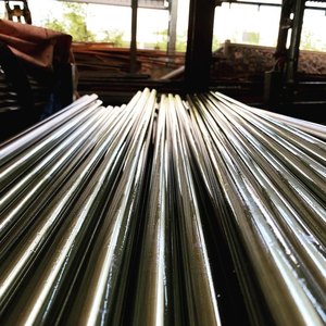 Barre de terre en acier doux durable Punit Industries, diamètre 50 mm, longueur 9 m, finition de précision pour utilisation dans les machines de construction - Product Image 6