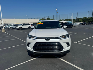 Toyota Highlander XLE 2022 d'occasion, très propre, à vendre - Product Image 4