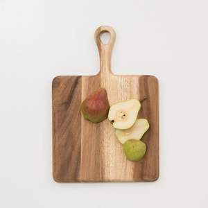 Planche à découper en bois lourd, offrant une stabilité optimale lors des tâches de découpe intenses - Product Image 3