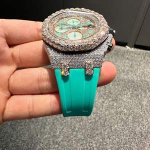 Montre automatique mécanique de style affaires en or blanc 40 mm, sertie de moissanite incolore de haute qualité cultivée en laboratoire, style hip-hop glacé - Product Image 6