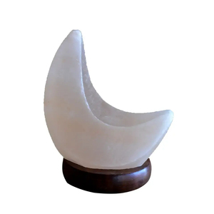 Vente chaude Meilleure Tendance Demi-Lune En Forme De Lampes De Sel Naturel Lampe Artisanale De L'Himalaya De Couleur Rose Avec Base En Bois En Gros - Product Image 1