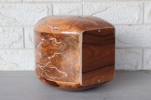 Urna de cremación en forma de lágrima tallada de madera ecológica de alta calidad, estilo europeo, humanos, mascotas, acabado de Color personalizable, ODM OEM - Product Image 4