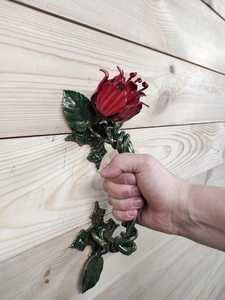 Manija de puerta de hierro forjado a mano Iron Nature, fácil de instalar, con forma de rosa, tradicional, con recubrimiento en polvo, resistente al óxido, decorativa - Product Image 3