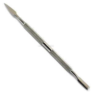 Empujador de Cutículas de Doble Punta de Acero Inoxidable Quirúrgico de Precisión Mundial con Empuñadura Moleteada, Herramienta de Manicura y Pedicura, Color Plata, Caja de Calidad - Product Image 3