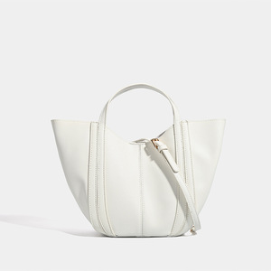 Sac fourre-tout minimaliste en cuir véritable noir avec bandoulière amovible, design ouvert, style féminin - Product Image 2