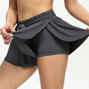 Shorts de sport fluides 2-en-1 personnalisés pour femmes, taille haute, effet push-up, pour yoga, course et gym, avec leggings intérieurs, respirants, vêtements de sport - Product Image 1