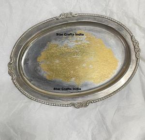 Plateau rond vintage Wallace Baroque en argent plaqué argent pour la maison et l'hôtellerie, fabriqué par Star Crafts India - Product Image 5