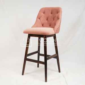 Nouvelle Arrivée 2026 Chaise Haute de Luxe en Velours avec Piétement en Bois Massif et Repose-Pieds, Chaises Hautes Modernes en Bois Massif, Assemblées et Portables - Product Image 1