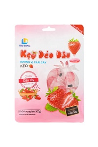 3D strawberry-shaped gummy <b>candy</b> with rich flavor extracted from natural fresh fruits suitable for all ages - Product Image 2