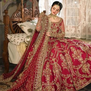 Elegante y Hermoso Vestido de Novia Moderno, Personalizable, Transpirable, Largo hasta el Suelo, con Contraste de Color, Encaje y Volantes en los Hombros - Product Image 6