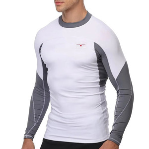Équipement d'entraînement de combat de bonne qualité, rashguard personnalisé pour hommes, rashguard MMA à prix raisonnable pour la vente en ligne - Product Image 5
