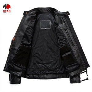แจ็คเก็ตหนังดีไซน์พิเศษสำหรับผู้ชายจาก Ryan Pro Gear พร้อมโลโก้แบบกำหนดเอง ตกแต่งกระเป๋าแบบ ODM - Product Image 2
