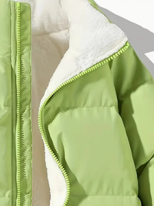 เสื้อแจ็คเก็ตพัฟเฟอร์สีเขียวยูนิเซ็กซ์ Winton Impex แบบกันลม ระบายอากาศได้ดี ปิดด้วยซิป เหมาะสำหรับใส่ลำลองในฤดูหนาว ผลิตจากโพลีเอสเตอร์เนื้อหนา - Product Image 5