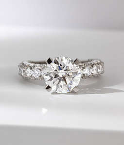 Diamante Cultivado en Laboratorio Marquise de Alta Calidad, Oro Amarillo/Rosa/Blanco de 14/18 Quilates, Certificado IGI, Diseño Elegante para la Vida Diaria, Bodas y Fiestas - Product Image 1