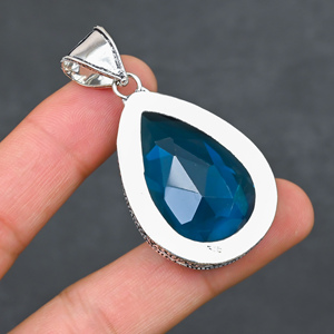 Magnifique pendentif en topaze bleue de Londres, pierre précieuse créée en laboratoire, en argent sterling 925, fait main, bijou statement, cadeau pour femme - Product Image 3