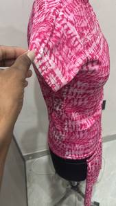Vente en gros de vêtements pour femmes, ensemble deux pièces de haute qualité, couleur rose, imprimé rayé, col rond, manches courtes, t-shirt et short, décontracté, été - Product Image 5