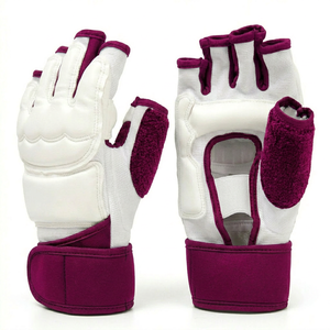 Gants d'entraînement de Taekwondo et de boxe très demandés, gants d'entraînement de qualité supérieure, logo personnalisé, fabricant direct d'usine, service OEM - Product Image 4