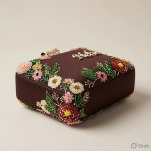 Bolso de Mano Personalizado con Bordado Floral y Cuentas, con Nombre Neha, Color Marrón Oscuro, para Mujer, de 7 Pulgadas - Product Image 2