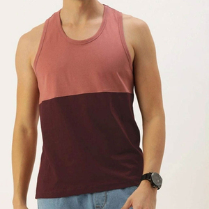 เสื้อกล้ามผู้ชายคอวี แขนกุด ดีไซน์เรียบง่าย ผ้าถักเนื้อฝ้าย ระบายอากาศได้ดี สไตล์ไฮสตรีท น้ำหนัก 220 กรัม เหมาะสำหรับใส่ทุกวัน - Product Image 1