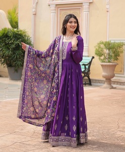 Colecciones de Vestidos Anarkali Listos para Usar, Estilo Indio y Pakistaní, con Dupatta con Estampado Kalamkari para Bodas - Product Image 1