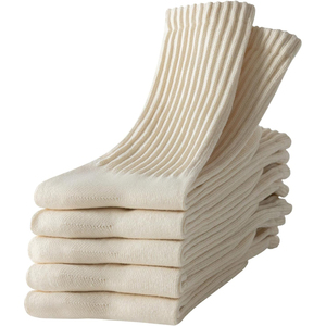 Calcetines de tripulación al por mayor 2026: Calcetines desechables de estilo regular, transpirables, de punto a rayas, de grosor estándar para adultos, para uso casual. - Product Image 5