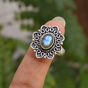 Bague en labradorite naturelle, argent sterling 925, pierre précieuse labradorite bleue feu, bijoux en pierre bleue flash, cadeau unique pour elle - Product Image 2