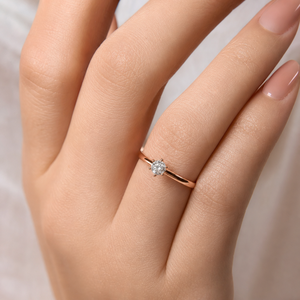 Anillo de Compromiso Clásico con Diamante Solitario Brillante de 0.50 CTS, Seis Puntas, Catedral, Halo Oculto, OEM, ODM, Oro Personalizado de 14 Quilates, Rodio - Product Image 3