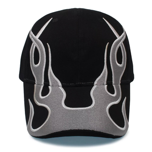 Gorra de Béisbol Negra de 6 Paneles con Bordado de Llama Plateada, Unisex, Estilo Urbano, Ajustada, Tela Twill, para Adultos, Uso Casual - Product Image 1