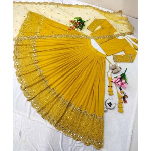 DESIGNER GEORGETTE SEQUENCE BRODERIE TRAVAIL LEHENGA CHOLI AVEC DUPATTA JAUNE - Product Image 1