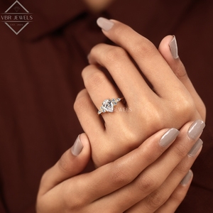 Anillo de Diamantes en Forma de Pera con Piedras Laterales en Oro Amarillo, Joyería de Compromiso y Boda para Mujer, Regalo de Lujo - Product Image 6