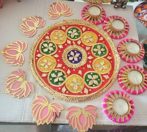 Elegante Portavelas de Metal Estilo Art Deco Ecológico, Flores Artificiales Rangoli, Decoración Tradicional para el Hogar, Bautizo, Diwali - Product Image 2